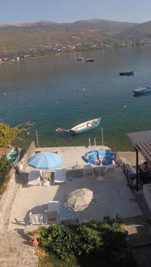 Beachfront Apartments Grunche Ohrid Exteriör bild