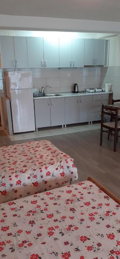 Beachfront Apartments Grunche Ohrid Exteriör bild